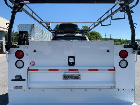 Used 2018 Ford F350 XL w/ Power Equipment Group AWD/4WD image 41