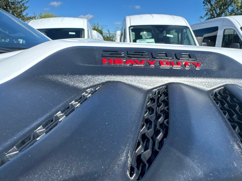 Used 2026 RAM 2500 Limited AWD/4WD image 41
