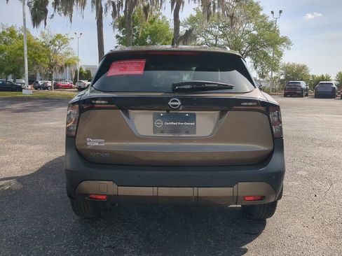 Used 2026 Nissan Kicks SV image 5