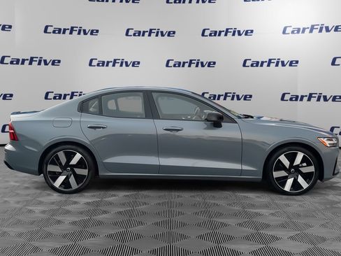 Used 2024 Volvo S60 T8 Ultimate image 7