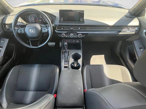 Used 2023 Honda Civic Sport image 16