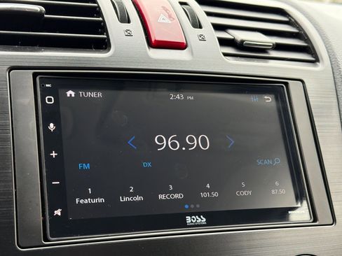 Used 2013 Subaru Crosstrek 2.0i Limited image 18