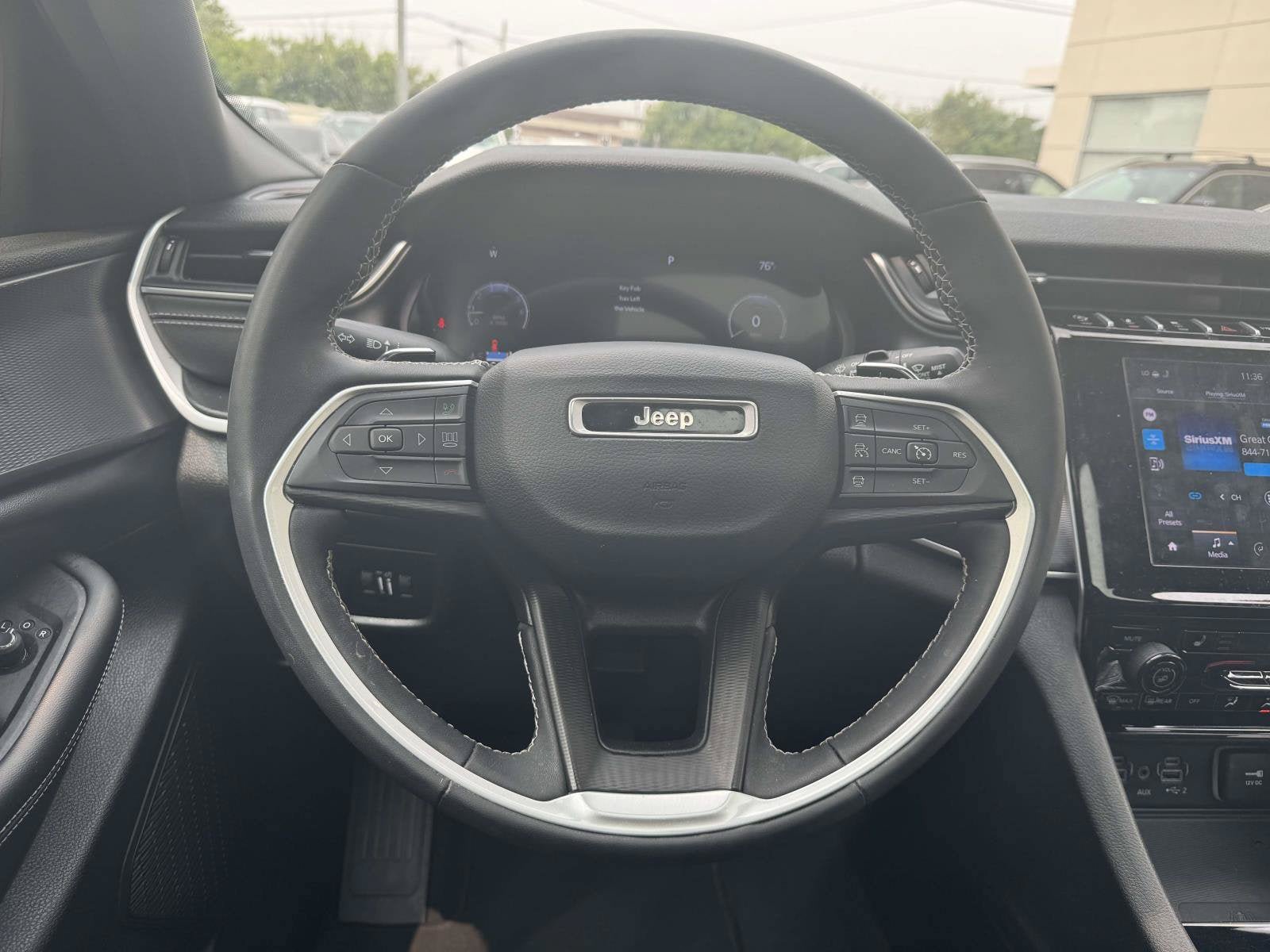 Used 2023 Jeep Grand Cherokee L Laredo AWD/4WD image 17