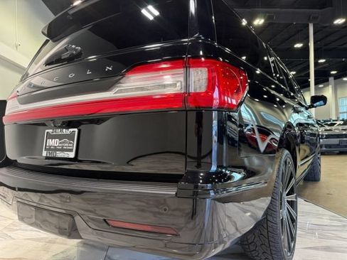 Used 2021 Lincoln Navigator L Reserve RWD image 10