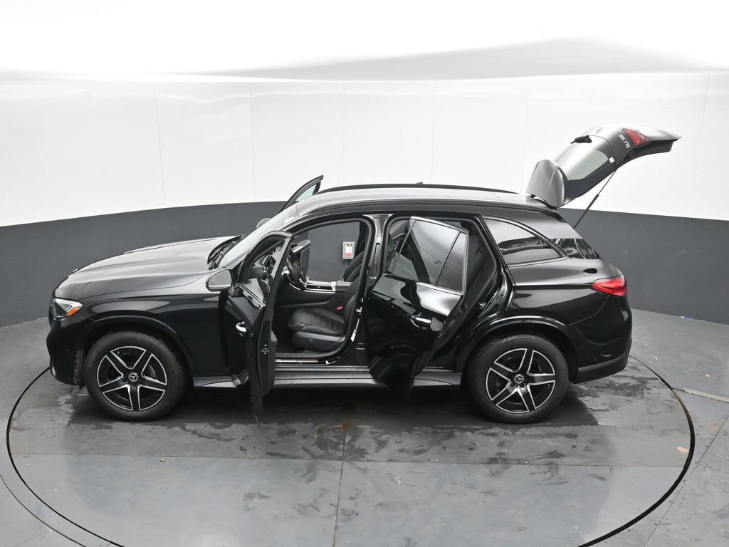 Used 2023 Mercedes-Benz GLC 300 image 49