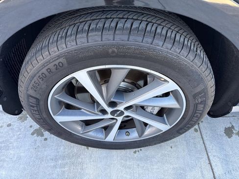 Used 2025 Genesis GV80 3.5T Advanced image 22