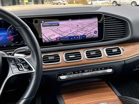 Certified 2025 Mercedes-Benz GLE 350 4MATIC image 7