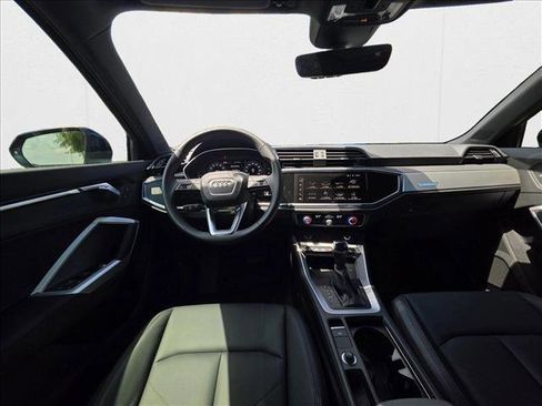 New 2025 Audi Q3 2.0T Premium w/ Convenience Package image 19
