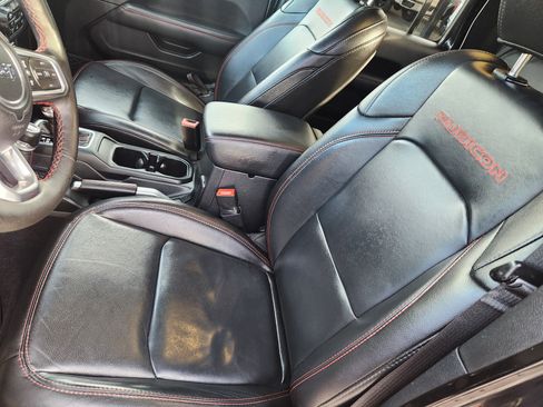 Used 2020 Jeep Gladiator Rubicon w/ Dual Top Group image 10