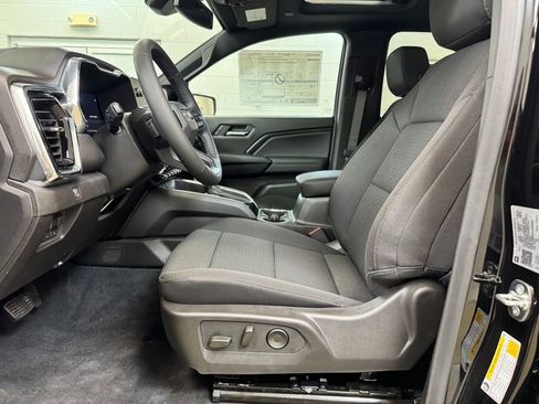 New 2026 GMC Canyon Elevation w/ Convenience Package image 13