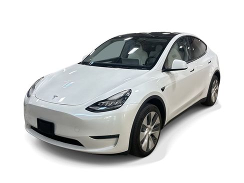 Certified 2023 Tesla Model Y AWD image 14