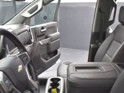Used 2021 Chevrolet Silverado 1500 LTZ AWD/4WD image 10
