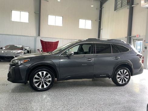 Used 2025 Subaru Outback Touring XT w/ Tech Package 3 AWD/4WD image 5