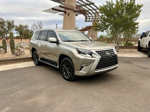 Used 2022 Lexus GX 460 Premium image 3
