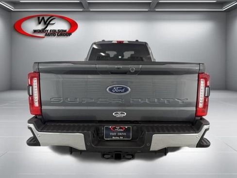New 2026 Ford F350 4x4 Crew Cab DRW Super Duty image 7