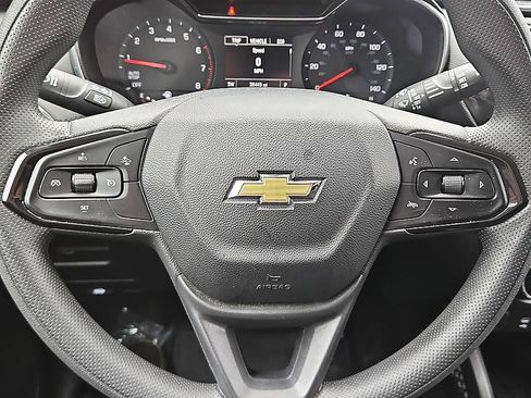 Used 2023 Chevrolet TrailBlazer LT w/ Convenience Package FWD image 24
