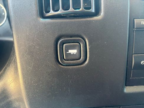 Used 2020 GMC Savana 2500 w/ Driver Convenience Package RWD image 31