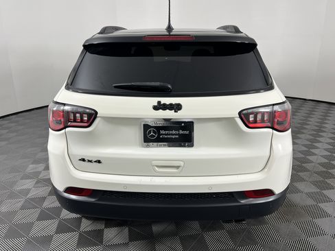 Used 2018 Jeep Compass Latitude w/ Popular Equipment Group image 10