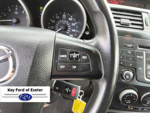 Used 2013 MAZDA MAZDA5 Sport FWD image 21