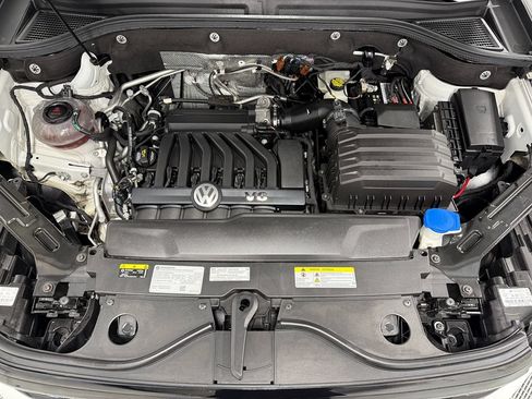 Used 2023 Volkswagen Atlas SEL R-Line AWD/4WD image 35