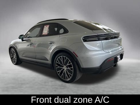 Used 2025 Porsche Macan Electric RWD image 4