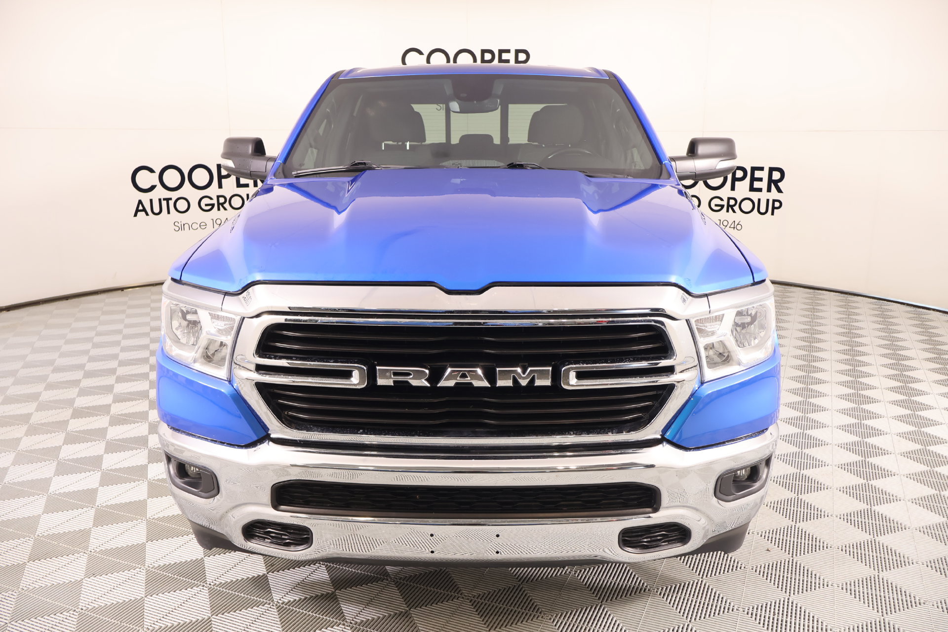 Used 2021 RAM 1500 2WD Crew Cab image 8