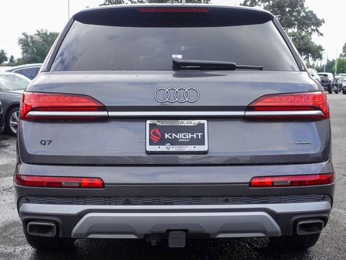 New 2025 Audi Q7 3.0T Prestige image 9
