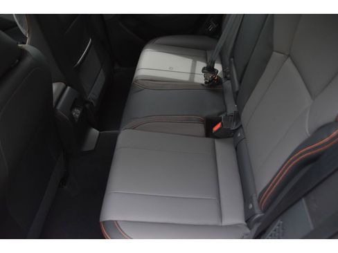 New 2026 Subaru Crosstrek 2.5i Limited AWD/4WD image 15