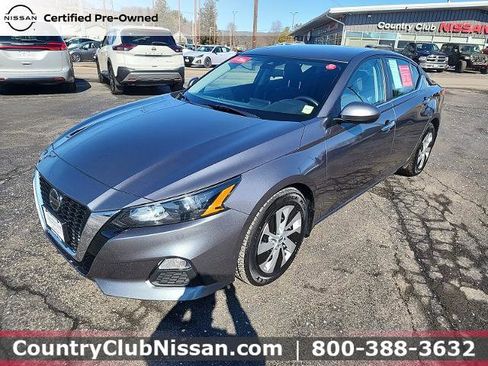 Certified 2022 Nissan Altima 2.5 S image 4