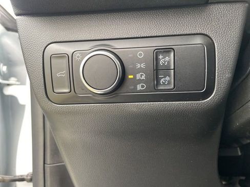 Used 2023 Ford Escape ST-Line image 18