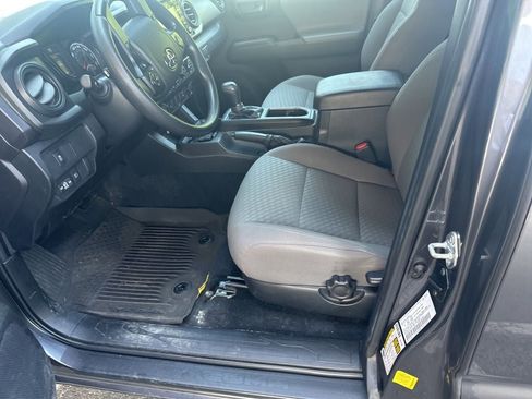 Certified 2023 Toyota Tacoma SR w/ SR Convenience Package AWD/4WD image 9