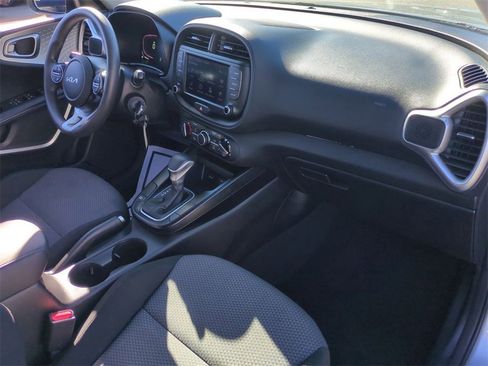 Certified 2023 Kia Soul LX w/ LX Technology Package image 26