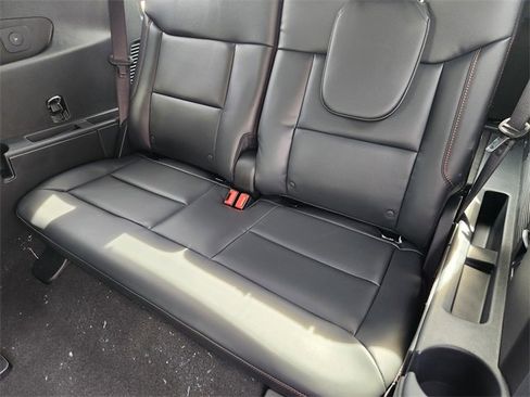 New 2026 Ford Explorer ST image 21