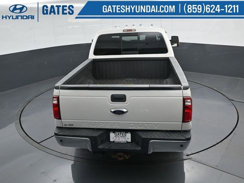 Used 2016 Ford F250 Lariat w/ Lariat Ultimate Package image 43