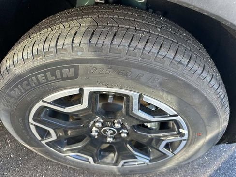 New 2025 Ford Bronco Sport Outer Banks image 5