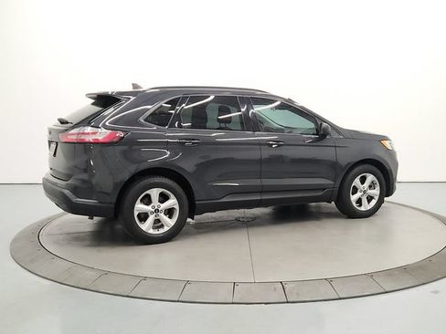 Used 2021 Ford Edge SE FWD image 8
