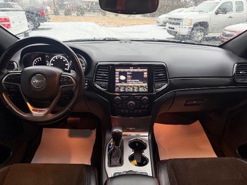 Used 2020 Jeep Grand Cherokee Trailhawk image 13