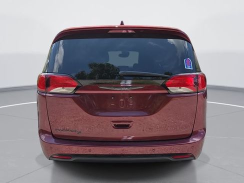 Used 2019 Chrysler Pacifica Touring-L w/ Advanced Safetytec Group FWD image 5