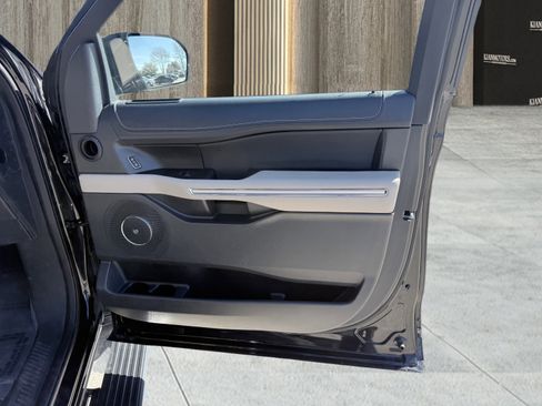 Used 2024 Ford Expedition Max Limited image 50