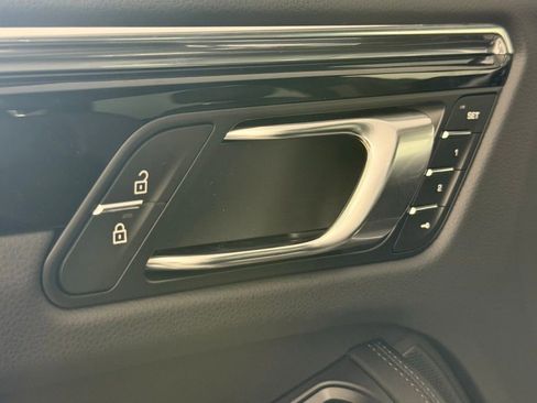 New 2026 Porsche Macan Turbo image 26