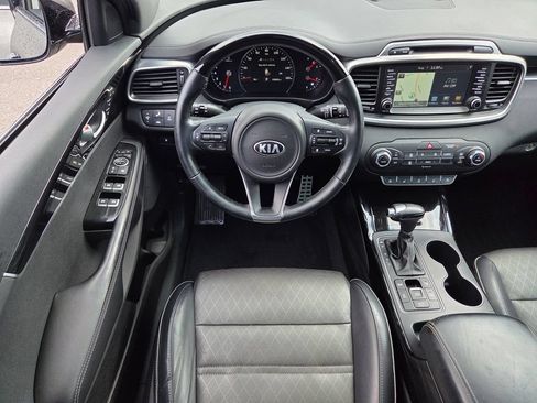 Used 2018 Kia Sorento SX AWD/4WD image 4
