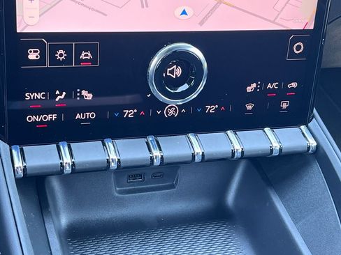 New 2027 GMC Terrain Elevation w/ Elevation Premium Package AWD/4WD image 23