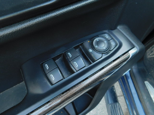 Used 2020 Chevrolet Silverado 1500 RST AWD/4WD image 13