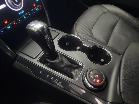 Used 2018 Ford Explorer Sport image 26