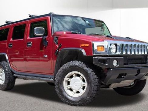 Used 2005 HUMMER H2 w/ Preferred Equipment Group image 1