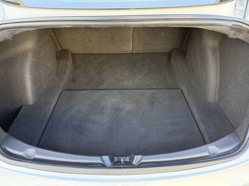 Used 2018 Tesla Model 3 Long Range RWD image 23