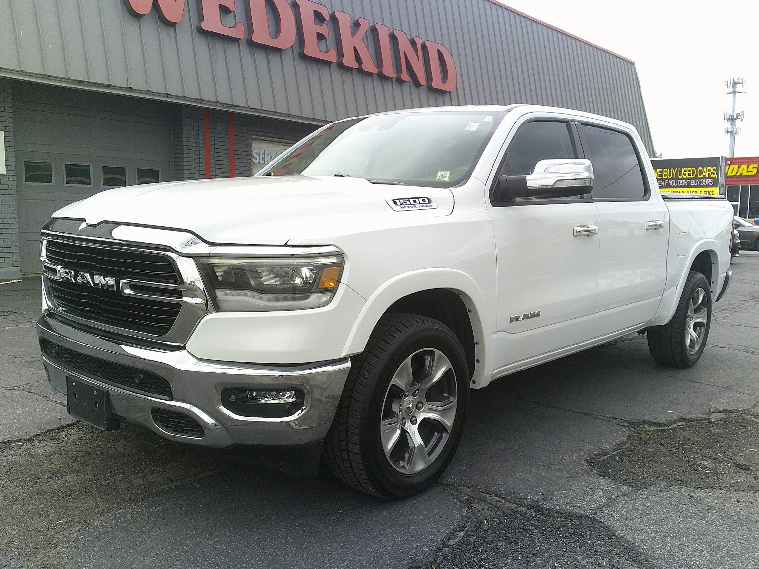 Used 2021 RAM 1500 Laramie AWD/4WD image 10