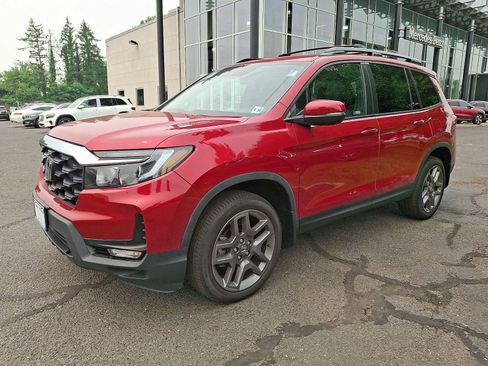 Used 2023 Honda Passport EX-L image 3