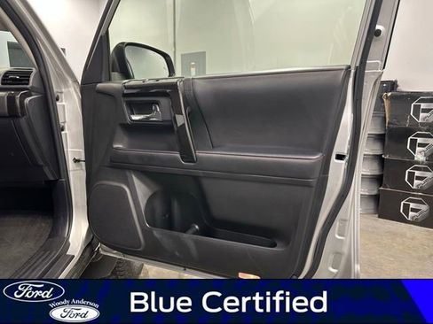 Used 2023 Toyota 4Runner TRD Off-Road image 30