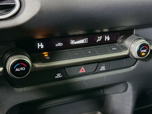 Used 2022 MAZDA CX-30 AWD 2.5 S w/ Select Package image 23